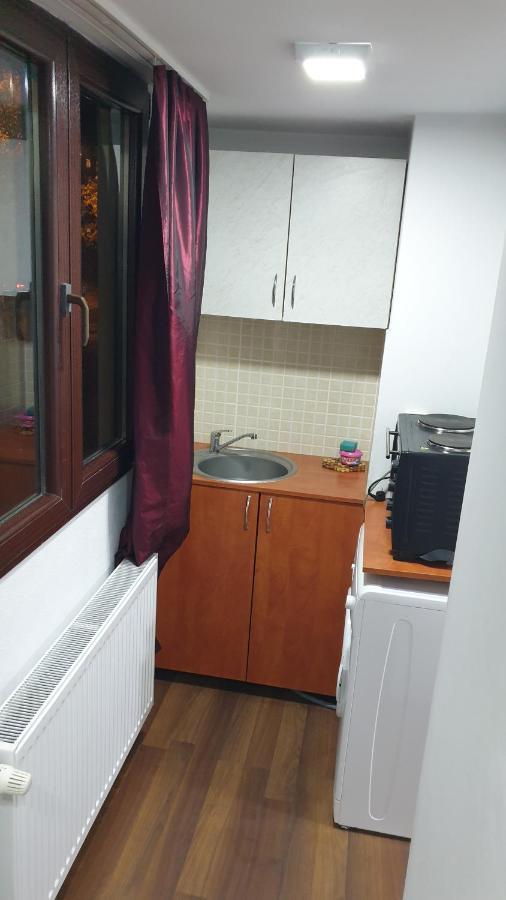 Mihai Bravu Metrou Bukurešť Exteriér fotografie