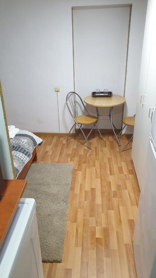 Mihai Bravu Metrou Bukurešť Exteriér fotografie